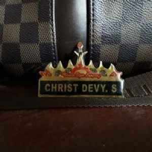 Christ Devy profile icon