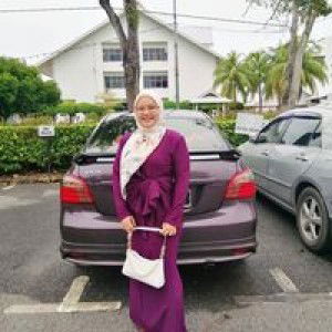 Putri Mohdnoor profile icon