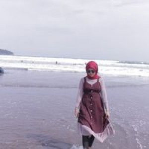 Rahma Wati profile icon
