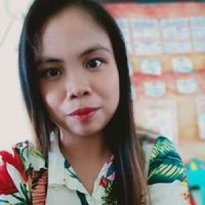 Ivy Hong Escobar profile icon