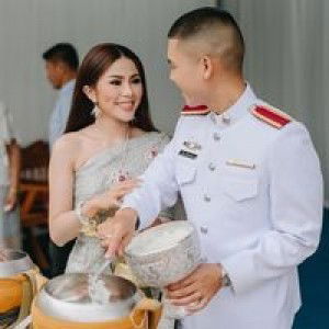 Irada Meekhrongtham profile icon