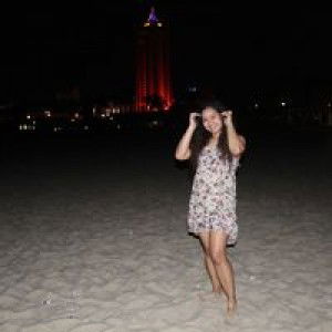 Larissa Rozal Lacoste Duncab profile icon