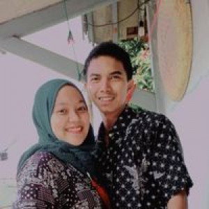 Siti Warsiti profile icon