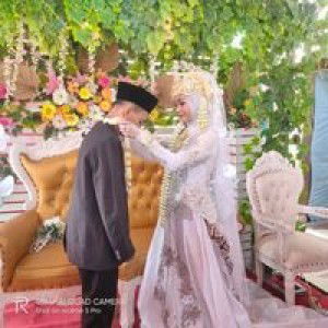 Lilis Nur Aeni profile icon