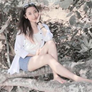 Widya Wati profile icon