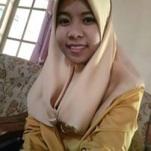 Dini WidiAstuti profile icon