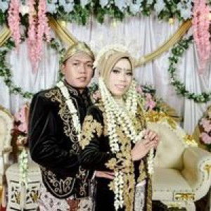 Naa Erna profile icon