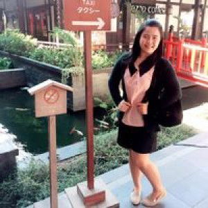 Oum Kamonchanok profile icon