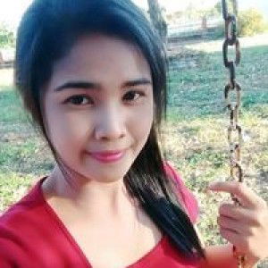 ราตรี เงินพลับพลา profile icon