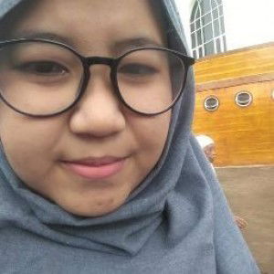 Reni Fitriyah profile icon