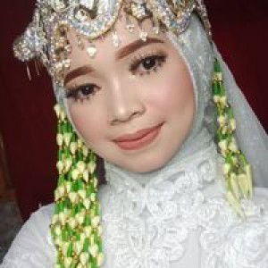 Intan Nuranti profile icon