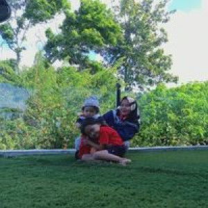 Karunia Indah Kartika Sari profile icon