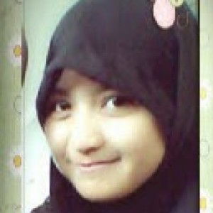 nurlely tri wahyuni akmal profile icon