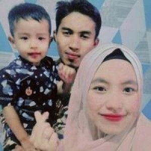 Lia Amrina profile icon