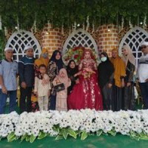 Anna Az-zahra profile icon