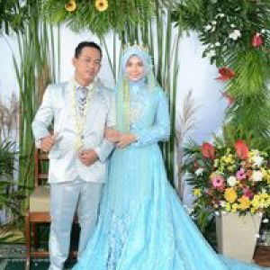 Rizka Febriana profile icon