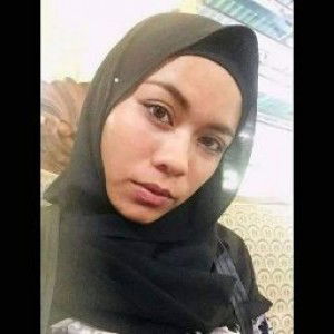 Juniarti Laoli profile icon