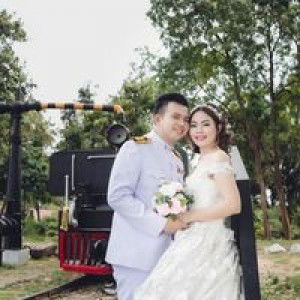 Oat Montiya Nakranad profile icon