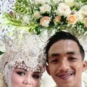 Irma Widiyanti profile icon