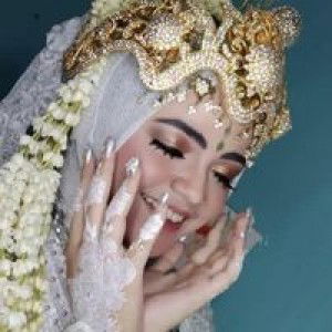 Eka Putri profile icon