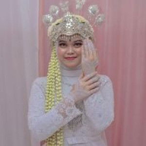 Dedeh Nawangsih profile icon