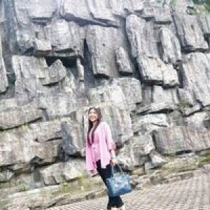 Kayla Santi profile icon