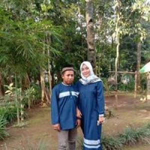 Krisnaeni Nona Pezek Ciemaniez profile icon