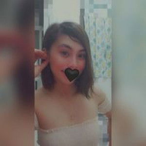 Rose Genoguin Londonio profile icon