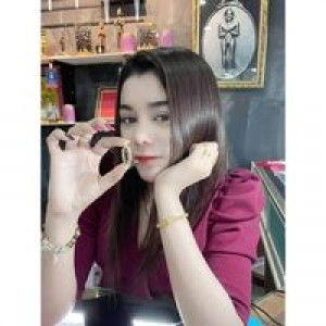 Ploy Nisa profile icon