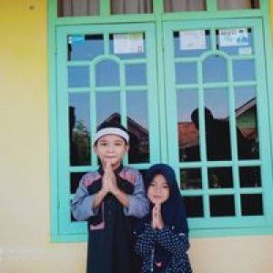 Dinie Adilla profile icon