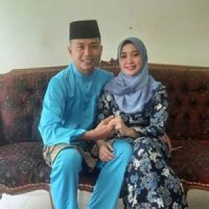 Effa Azrol profile icon