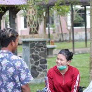 Niraa Febrianaa profile icon