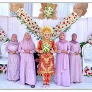 Risty Ziell profile icon