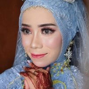 Dyla Noor Phytasari profile icon