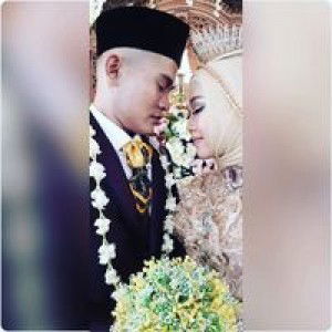 Devi Violita profile icon