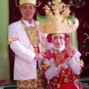 Nur Hasanah profile icon