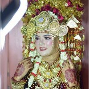 Shinta Amirestiani profile icon