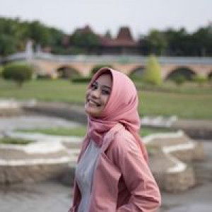 Tsuraya Zhahira profile icon