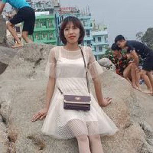 Lan Anh Hoàng profile icon