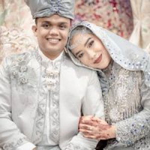 Vella Andina Sari profile icon