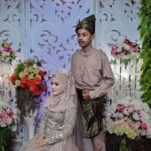 Erikha Dewi profile icon