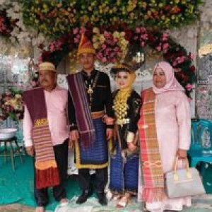 Popy Herawati Sinaga profile icon