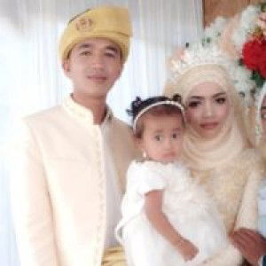 Husna Delah profile icon