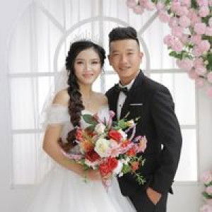 Thúy Nhi profile icon