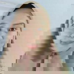 Mia Juniati profile icon