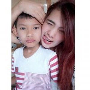 Bee Bee Kiss profile icon