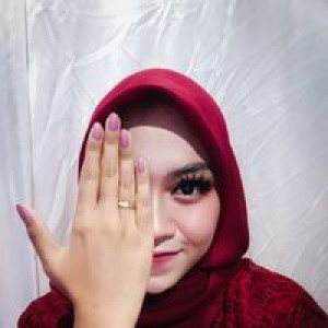 Fina Kristiana profile icon