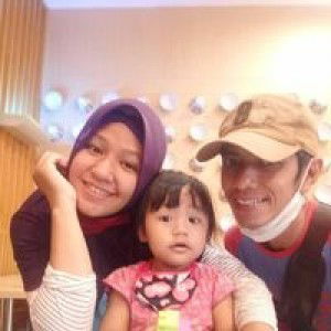 Ari Indriyani profile icon