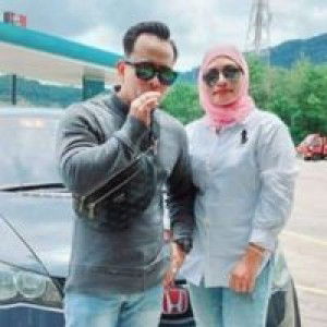 Cik Zura profile icon