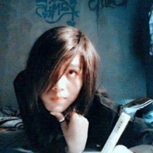 Retno suci profile icon